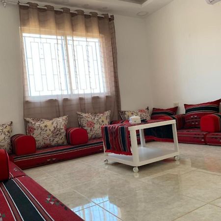 Gedara Guesthouse: Enjoy Unforgettable Scenes Umm Qays Luaran gambar