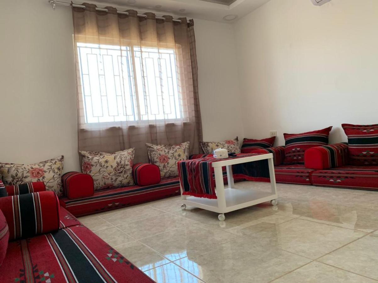 Gedara Guesthouse: Enjoy Unforgettable Scenes Umm Qays Luaran gambar